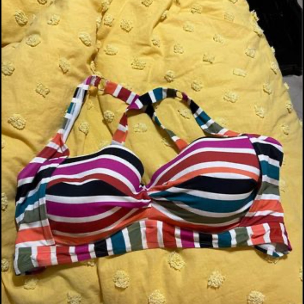 Time & true swim top size 4X. Worn once